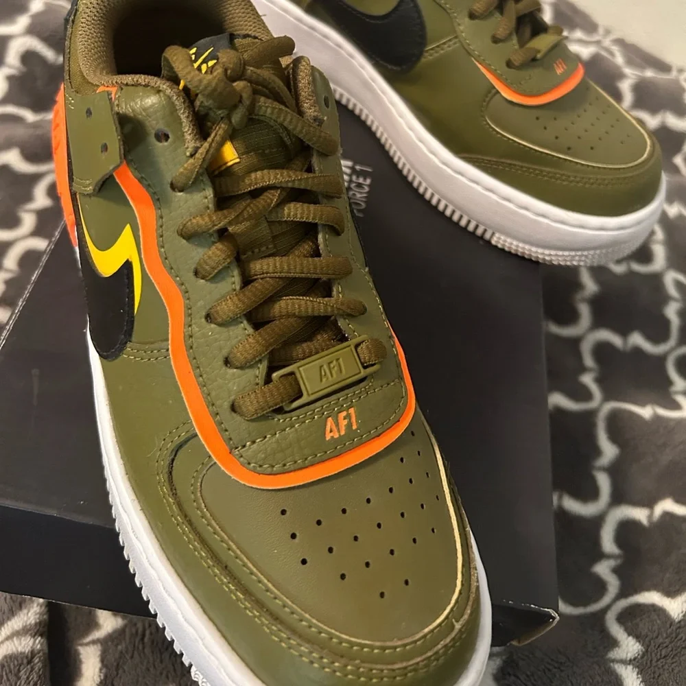 AF1 Shadows - Picture 2 of 6